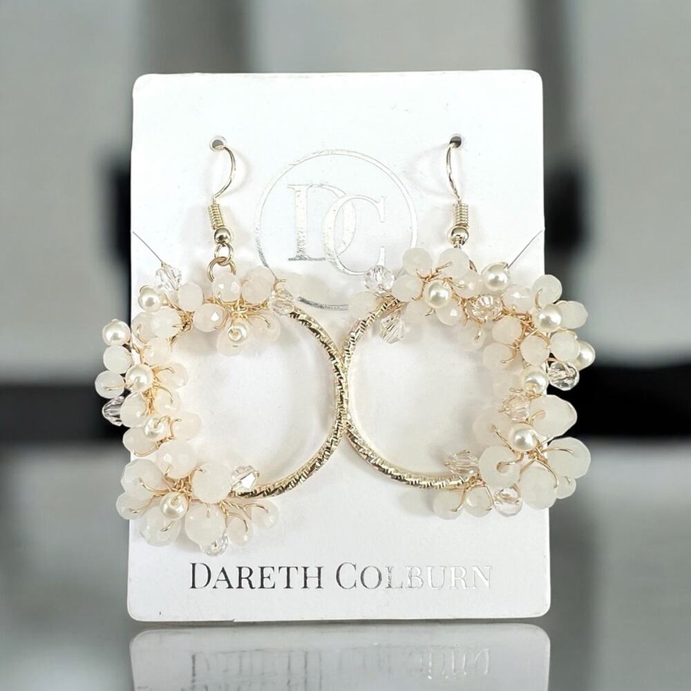 Dareth Colburn Bridal Earrings dangle hoop beaded gold tone white NWT